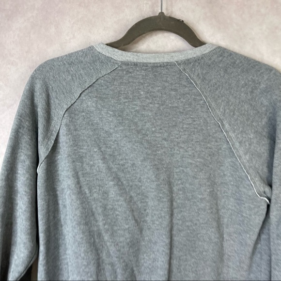 Wizarding World Of Harry Potter Universal Studios Gryffindor Sweatshirt Sz S - Picture 4 of 8